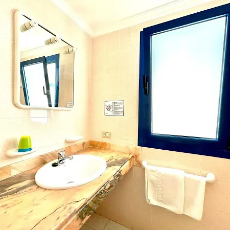 Nudist With Ocean View And One Bedroom In Lanzarote 公寓 *
