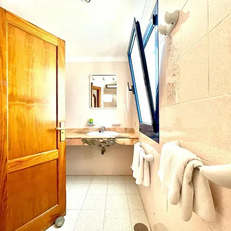 Nudist With Ocean View And One Bedroom In Lanzarote 公寓 *